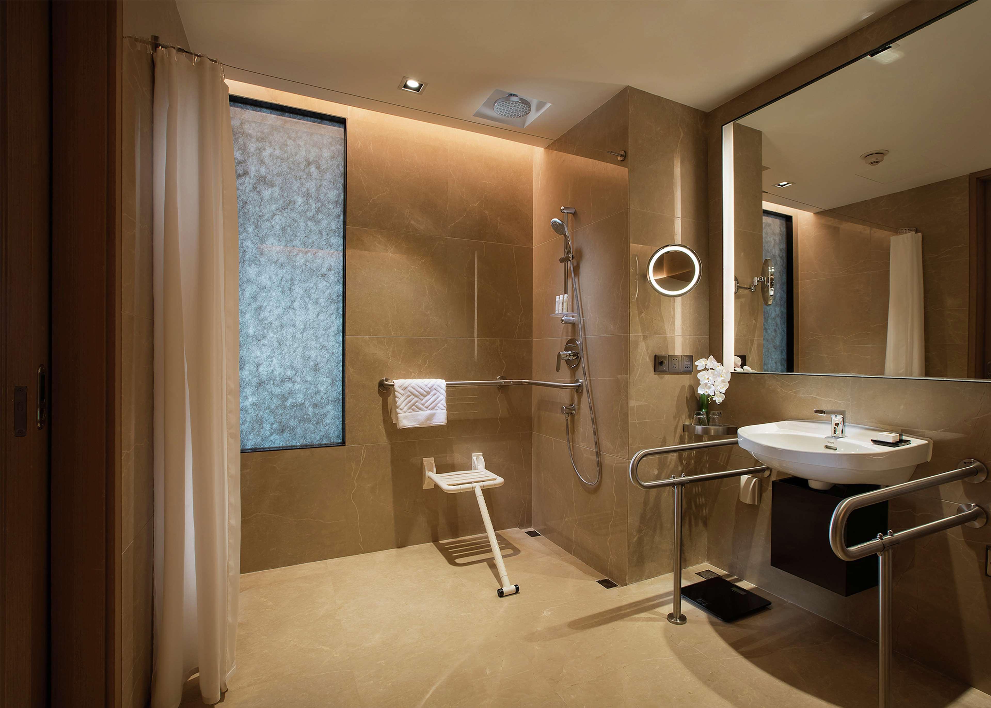 Doubletree By Hilton Chongqing - Nan'An Hotel Exterior photo