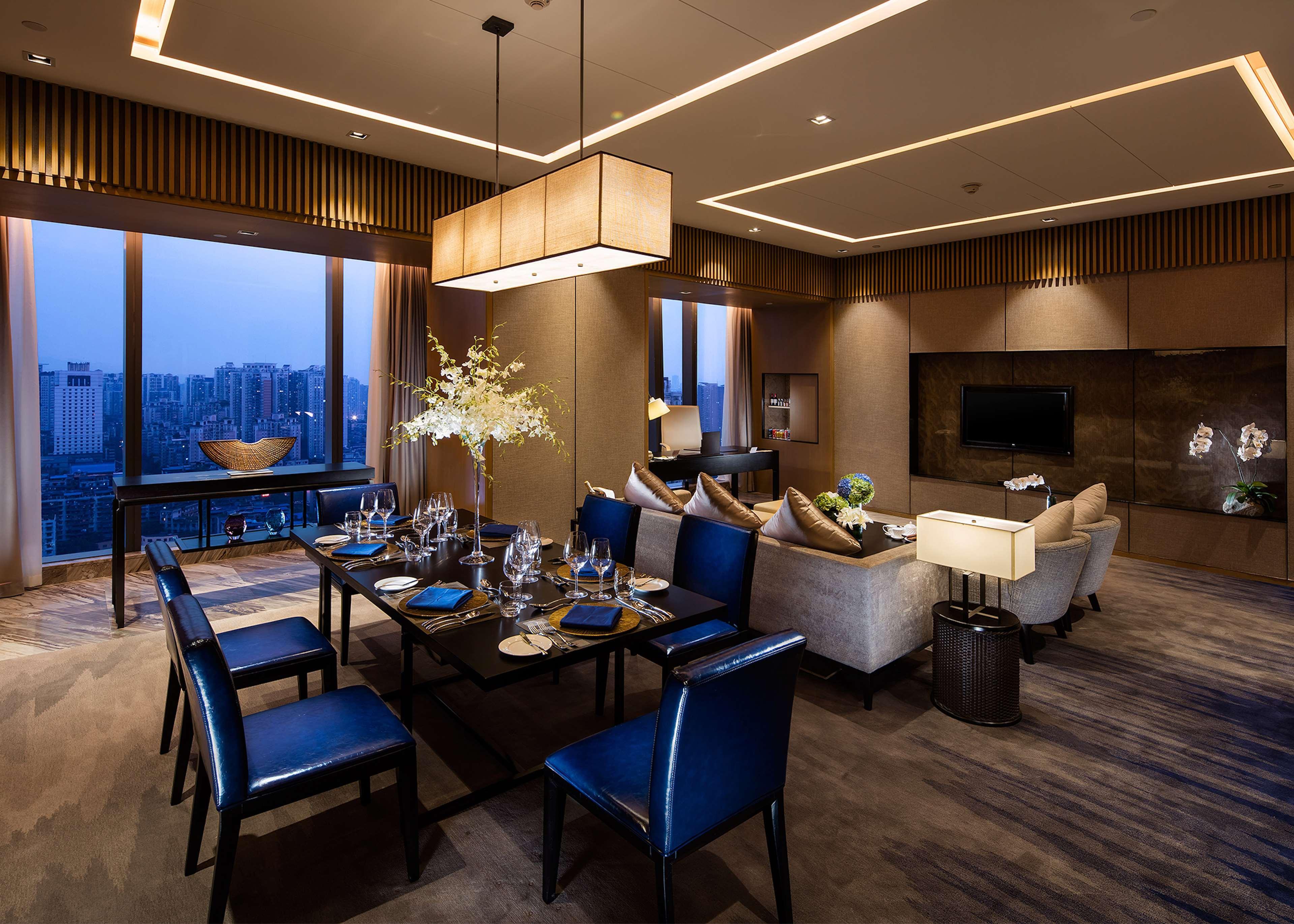 Doubletree By Hilton Chongqing - Nan'An Hotel Exterior photo