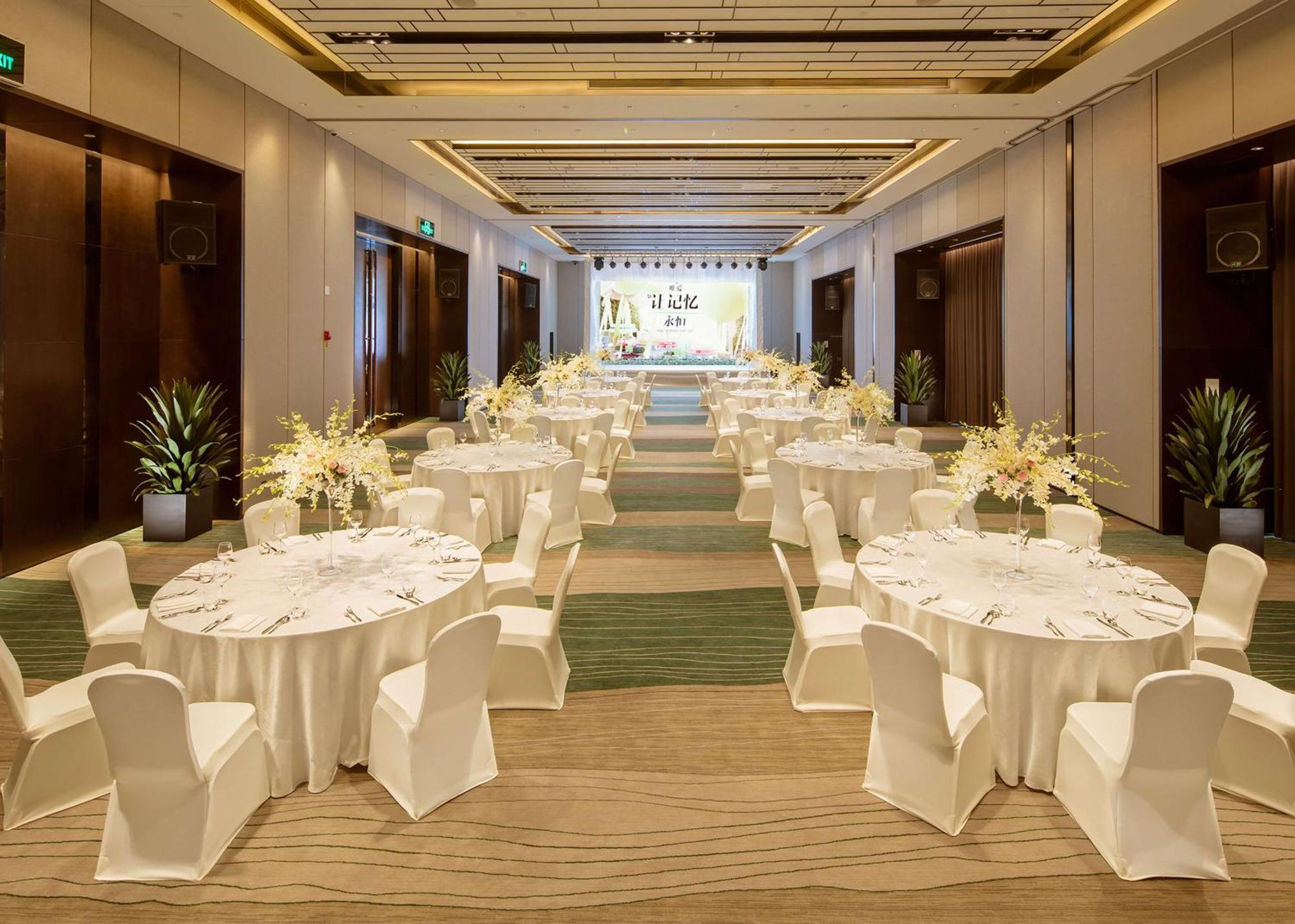 Doubletree By Hilton Chongqing - Nan'An Hotel Exterior photo